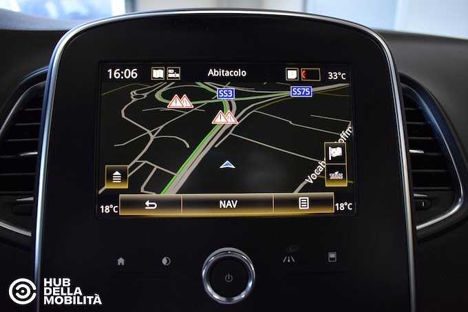 RENAULT Scénic TCe 140 CV EDC FAP Business